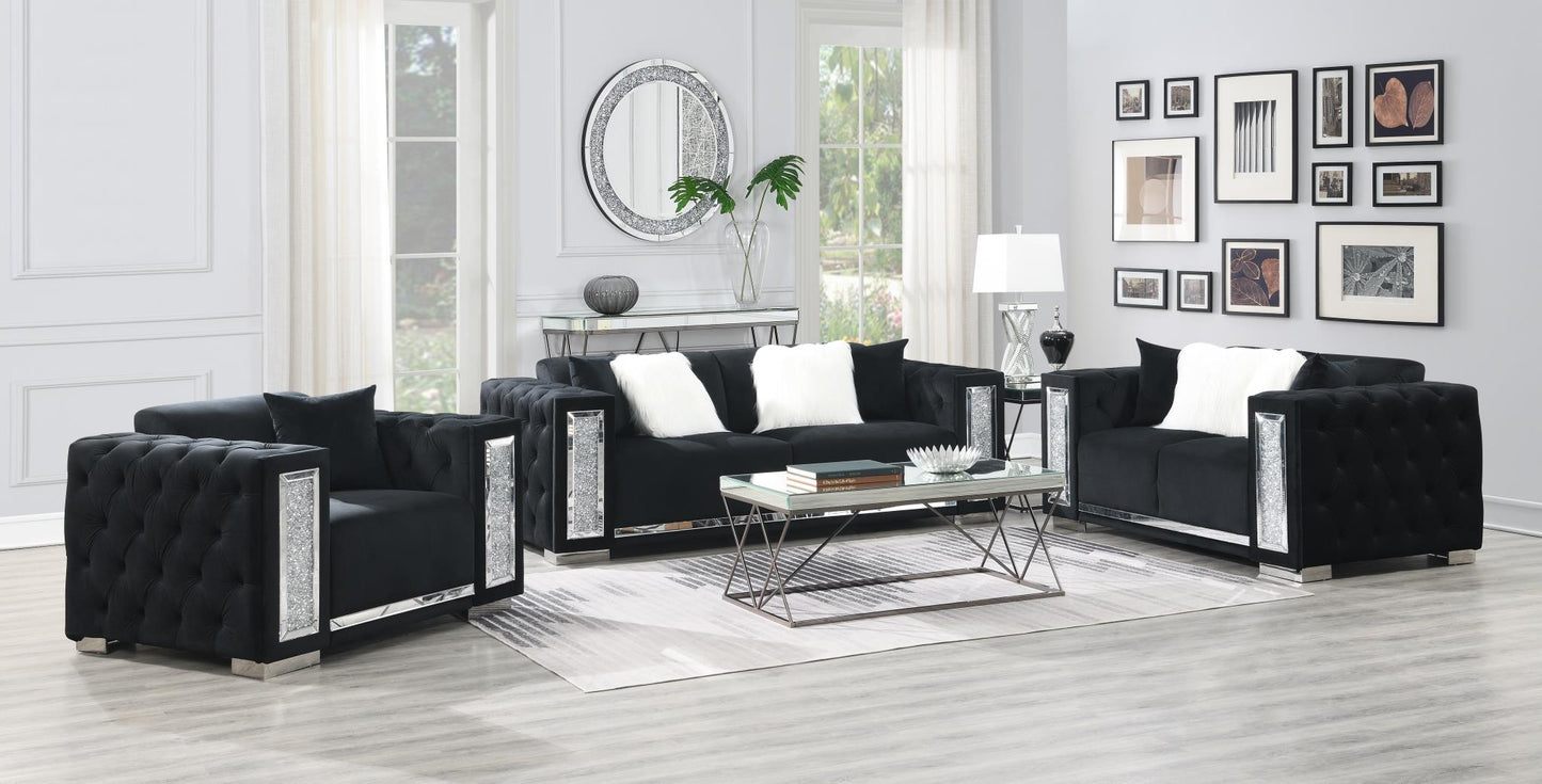 942U Sofa and Loveseat