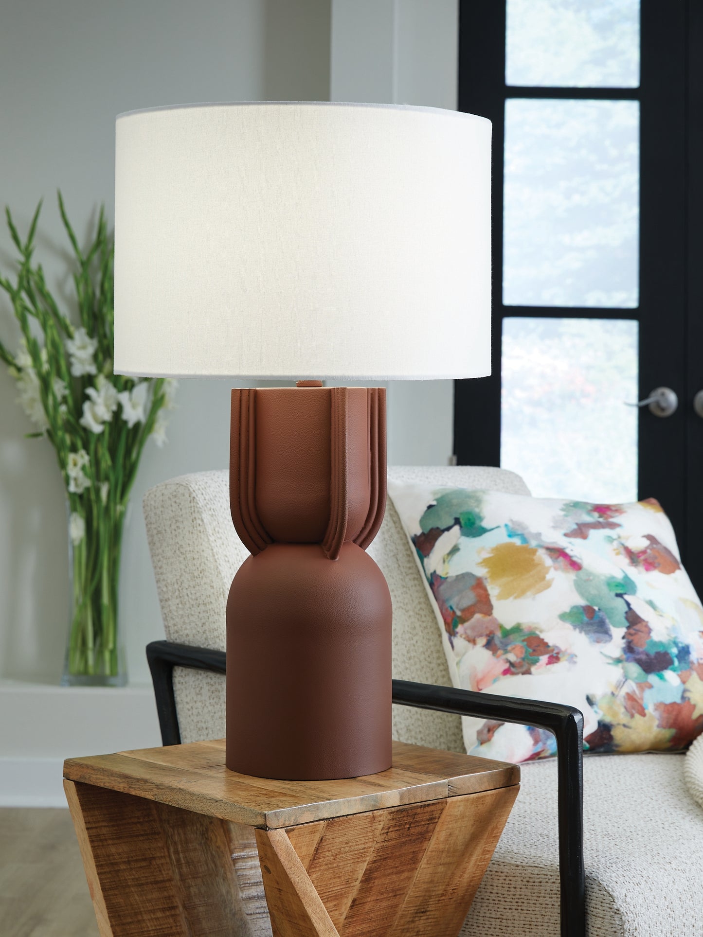 Ashley Express - Rowandale Metal Table Lamp (1/CN)