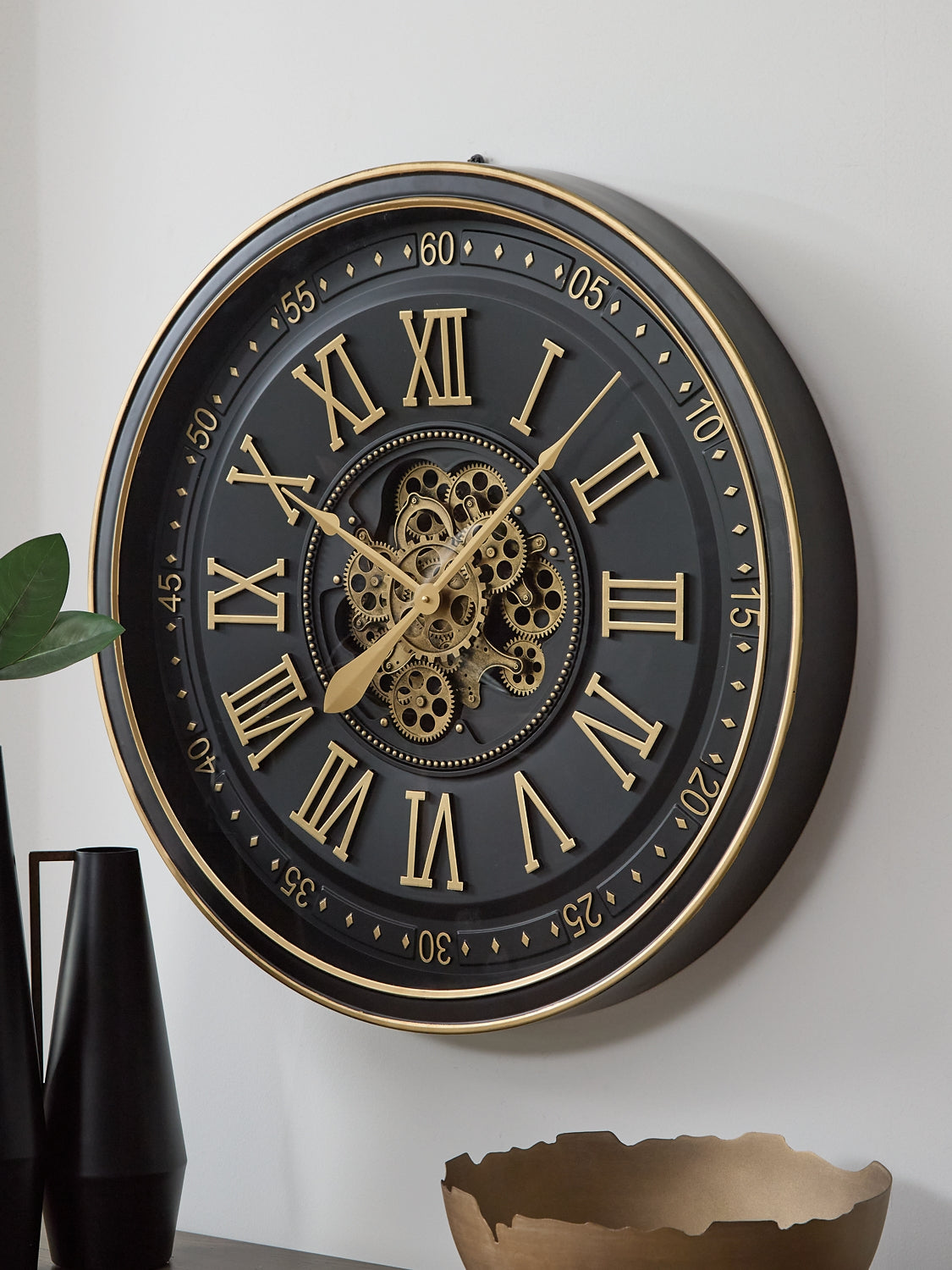 Ashley Express - Dairton Wall Clock